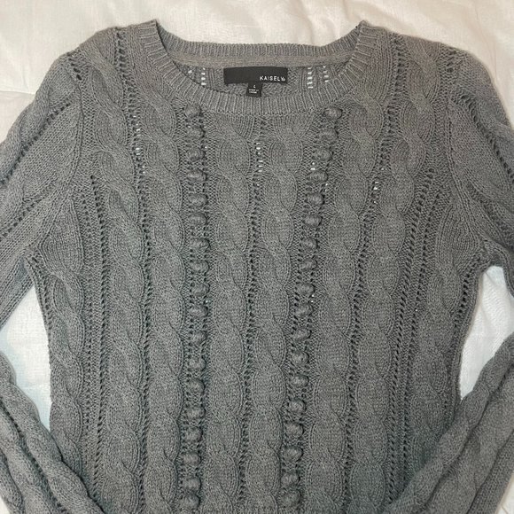 Grey Cable Knit Sweater - Picture 2 of 3